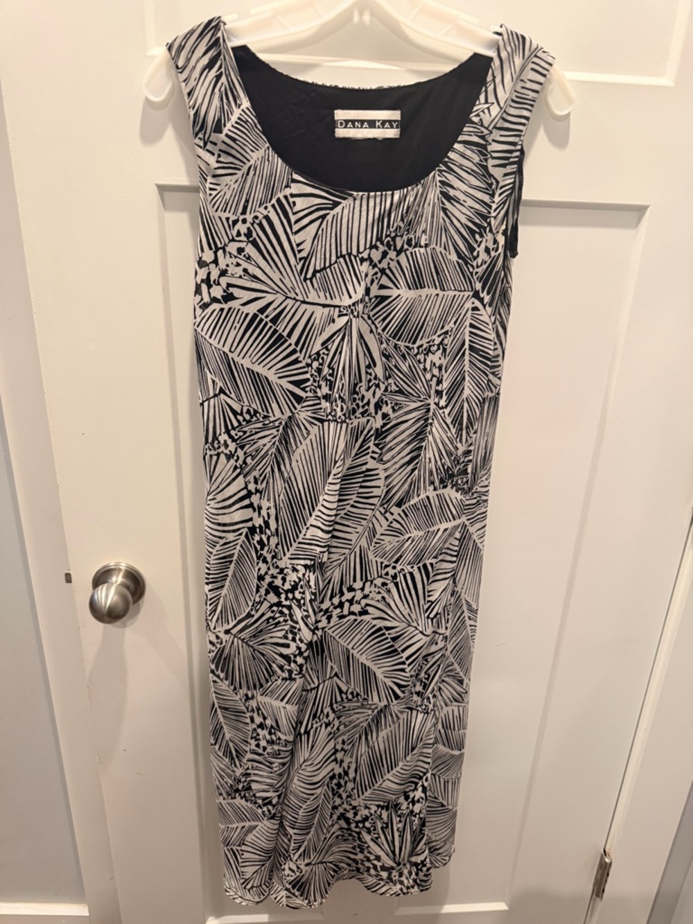 Dana Kay Black White Leaf Print Dress Small Sleeveless Tropical Casual
